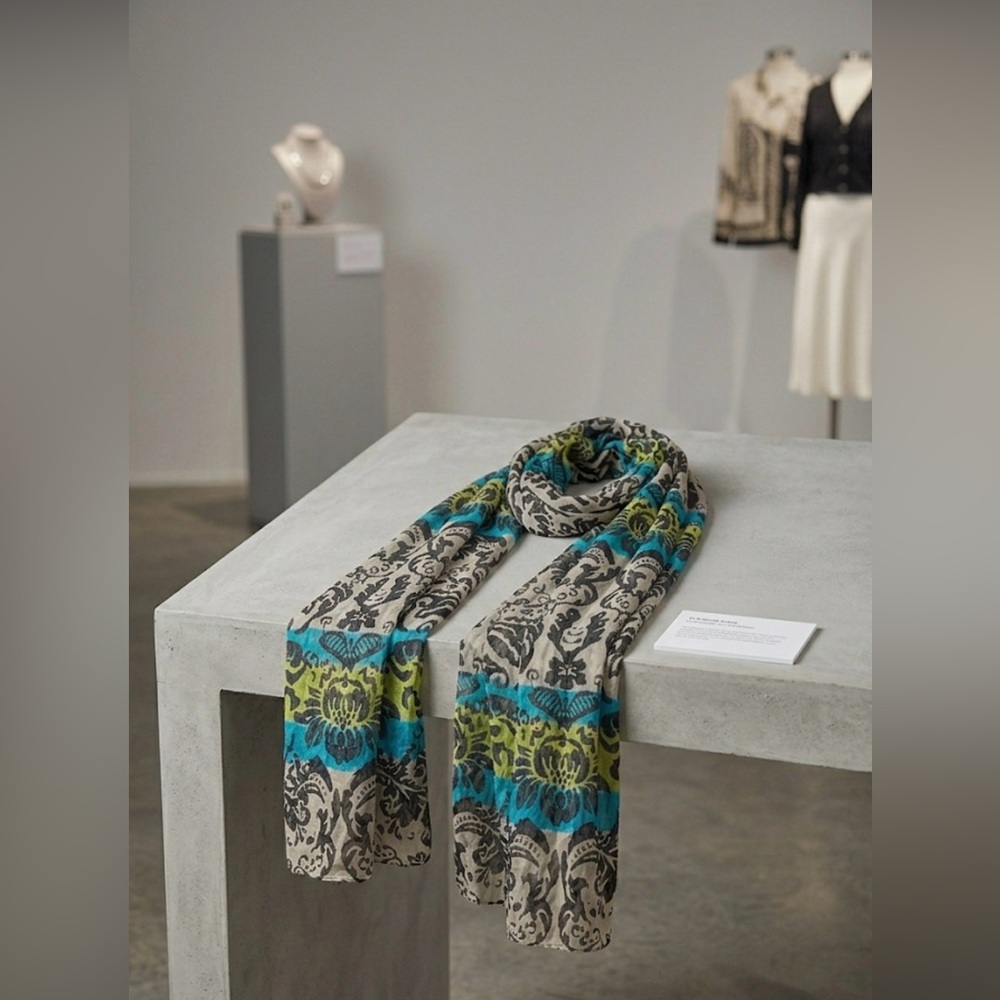 Elegant Multicolor Patterned Scarf